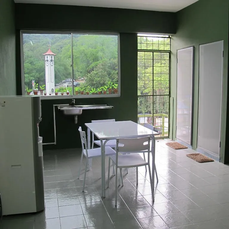 Seasons Street Lodge Kota Kinabalu Malezya